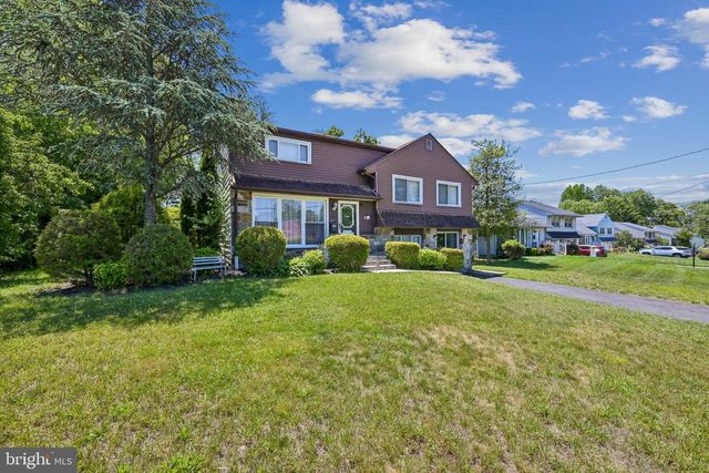 109 LONG LN, Voorhees, NJ 08043