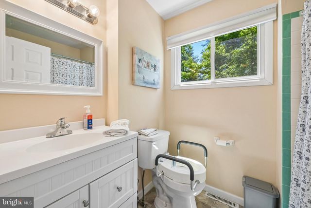 109 LONG LN, Voorhees, NJ 08043