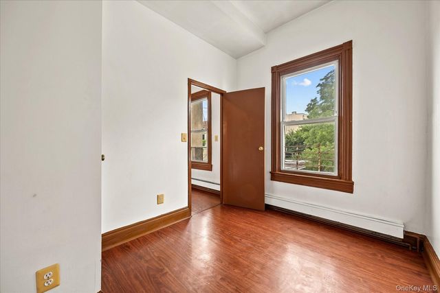 1572 Bergen Street, Brooklyn, NY 11213