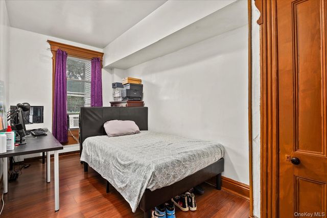 1572 Bergen Street, Brooklyn, NY 11213