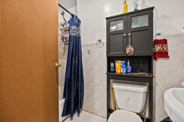 1572 Bergen Street, Brooklyn, NY 11213