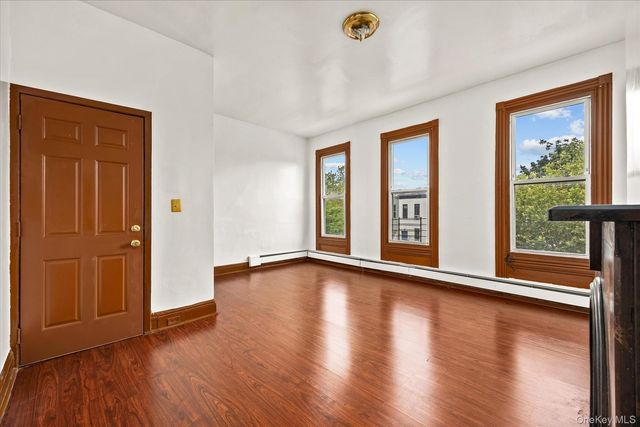 1572 Bergen Street, Brooklyn, NY 11213