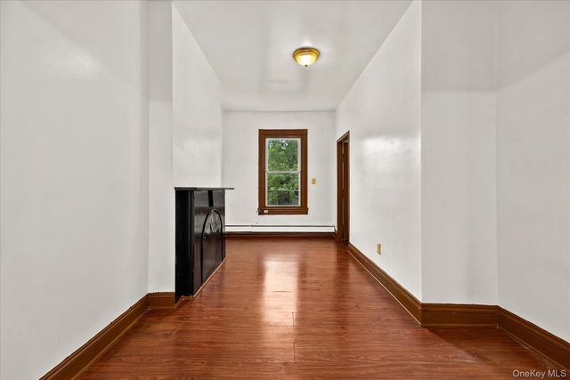 1572 Bergen Street, Brooklyn, NY 11213