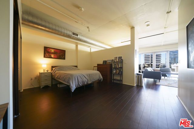 1100 S Hope Street 914, Los Angeles, CA 90015