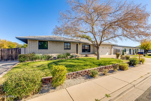 655 N Gentry Circle, Mesa, AZ 85213