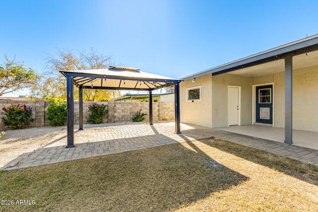 655 N Gentry Circle, Mesa, AZ 85213