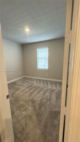 6712 NW Cloverdale Ave, Port St. Lucie, FL 34987