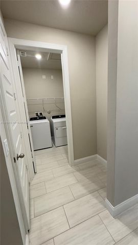 6712 NW Cloverdale Ave, Port St. Lucie, FL 34987