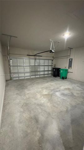 6712 NW Cloverdale Ave, Port St. Lucie, FL 34987