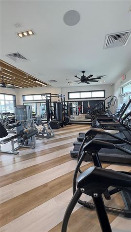 6712 NW Cloverdale Ave, Port St. Lucie, FL 34987