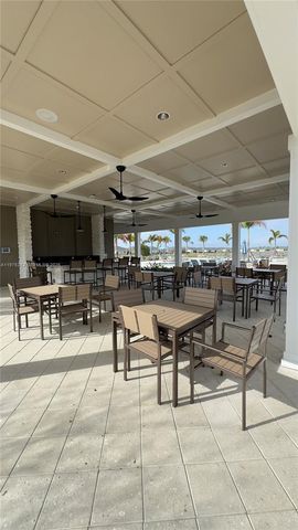 6712 NW Cloverdale Ave, Port St. Lucie, FL 34987