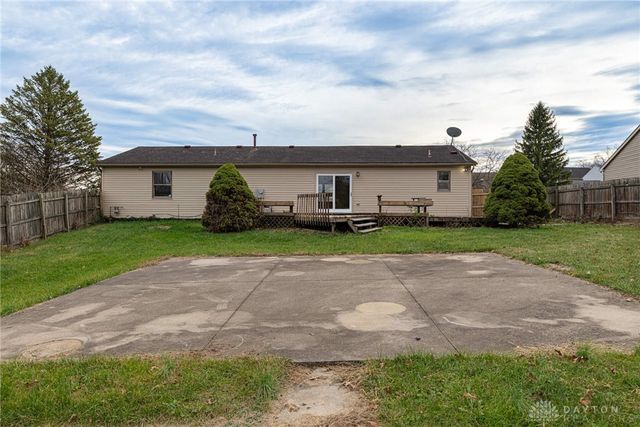 7601 Springdawn Drive, Trotwood, OH 45426