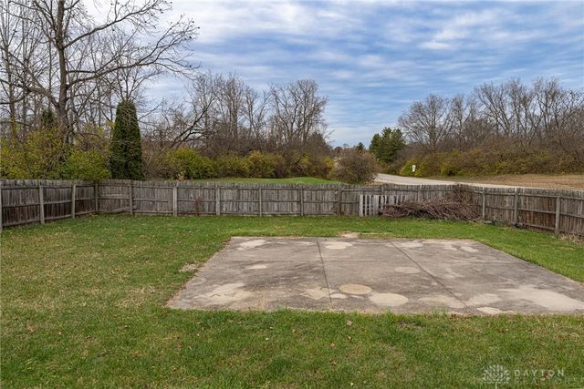 7601 Springdawn Drive, Trotwood, OH 45426