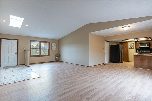 7601 Springdawn Drive, Trotwood, OH 45426