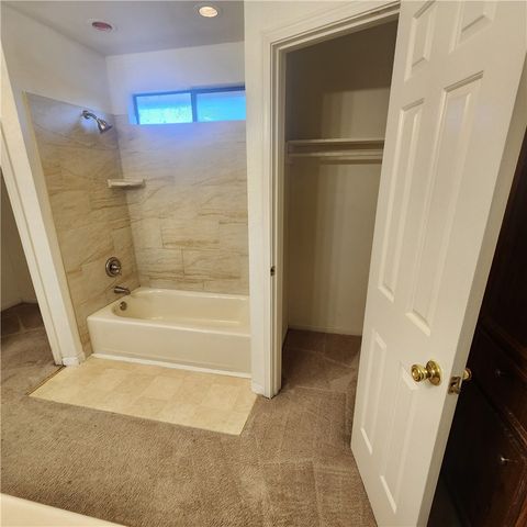 7301 Diamond Ridge Dr, Corpus Christi, TX 78413