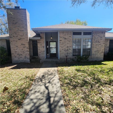 7301 Diamond Ridge Dr, Corpus Christi, TX 78413