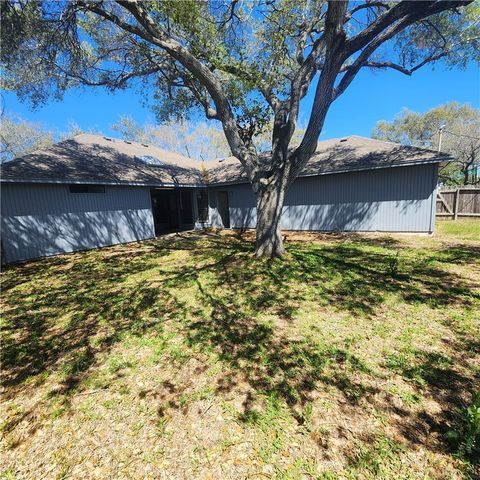 7301 Diamond Ridge Dr, Corpus Christi, TX 78413