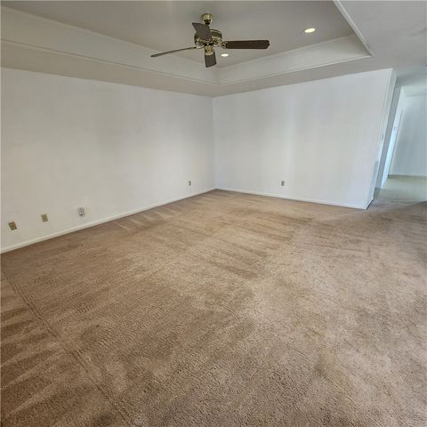 7301 Diamond Ridge Dr, Corpus Christi, TX 78413