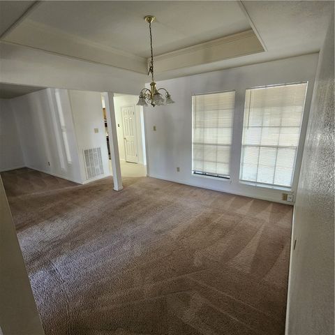 7301 Diamond Ridge Dr, Corpus Christi, TX 78413