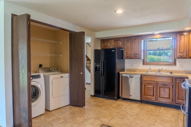 2802 Seymour Lane 2802 Seymour Lane, Springfield, OH 45503