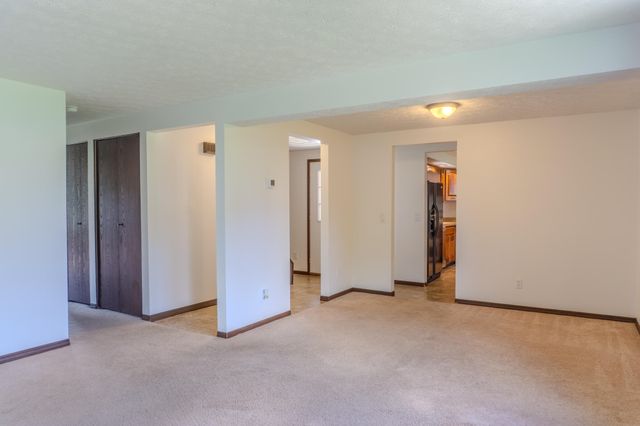 2802 Seymour Lane 2802 Seymour Lane, Springfield, OH 45503