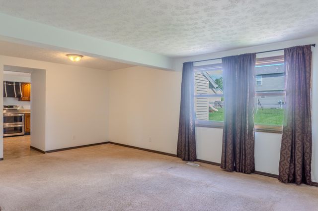 2802 Seymour Lane 2802 Seymour Lane, Springfield, OH 45503