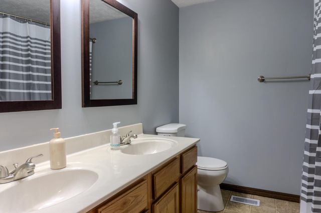 2802 Seymour Lane 2802 Seymour Lane, Springfield, OH 45503