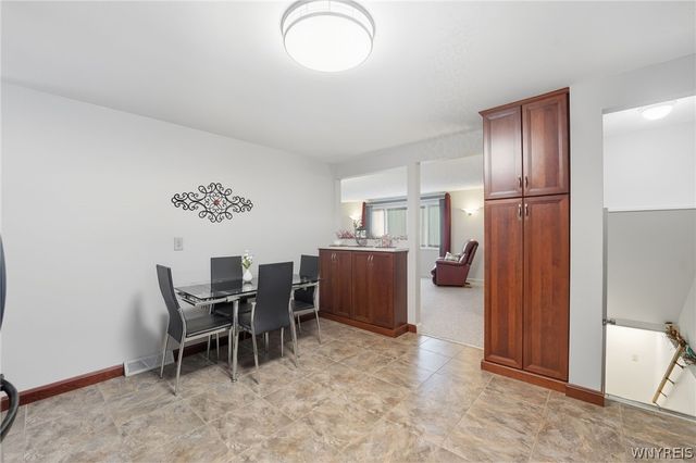 83 Danielle Drive, Cheektowaga, NY 14227