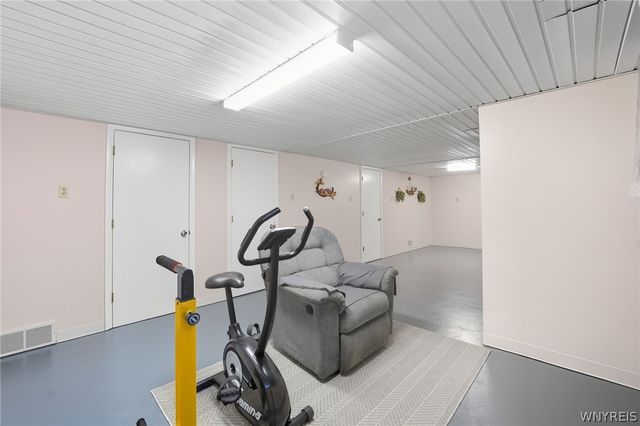 83 Danielle Drive, Cheektowaga, NY 14227