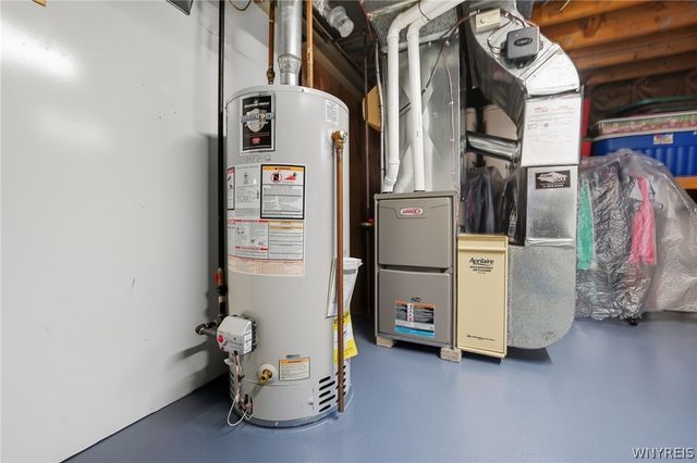 83 Danielle Drive, Cheektowaga, NY 14227