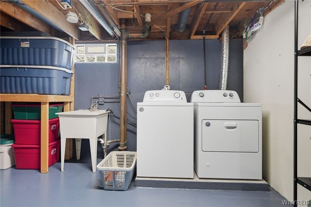 83 Danielle Drive, Cheektowaga, NY 14227