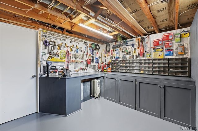 83 Danielle Drive, Cheektowaga, NY 14227