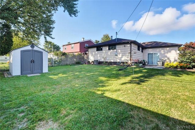 83 Danielle Drive, Cheektowaga, NY 14227