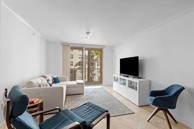 1801 N Flagler Drive 303, West Palm Beach, FL 33407