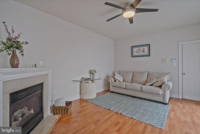 413 LONGHORN CRES, Rockville, MD 20850