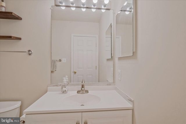 413 LONGHORN CRES, Rockville, MD 20850