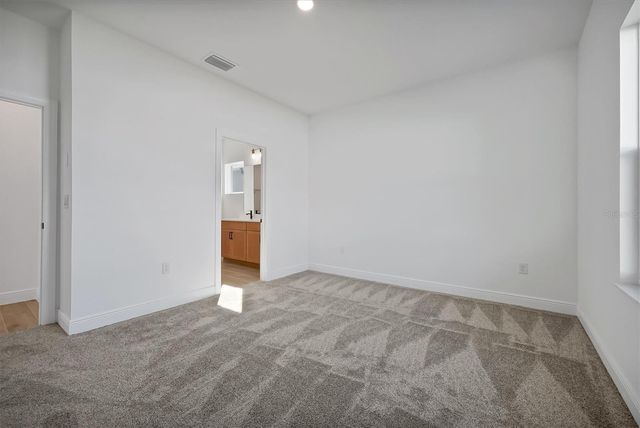 5745 WALLIS LANE, St Cloud, FL 34771