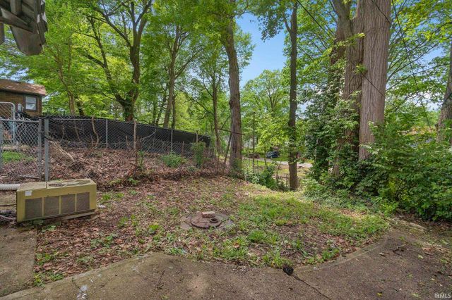 2506 S Wayne Avenue, Fort Wayne, IN 46807