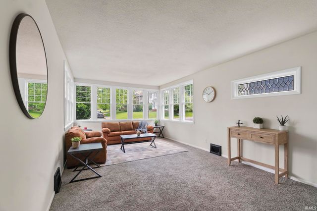 2506 S Wayne Avenue, Fort Wayne, IN 46807