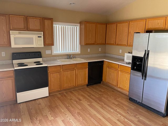 12802 W Myer Lane, El Mirage, AZ 85335