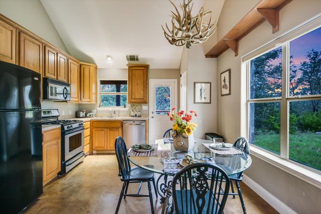 24205 State Highway 71 W, Spicewood, TX 78669