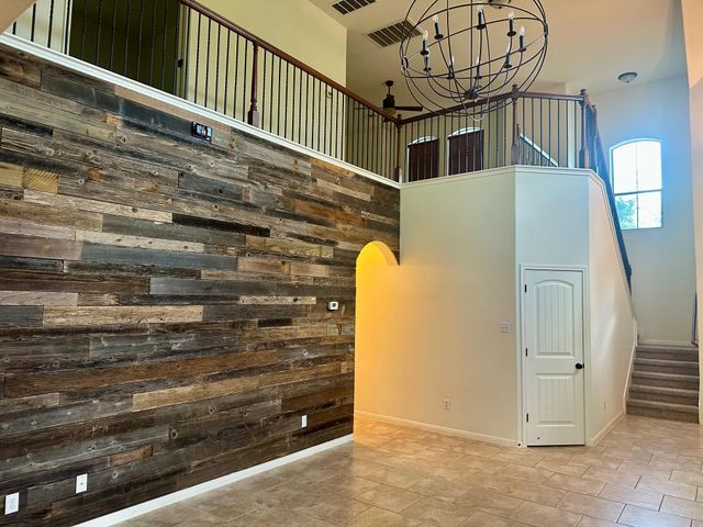 7233 Menchaca RD 17, Austin, TX 78745