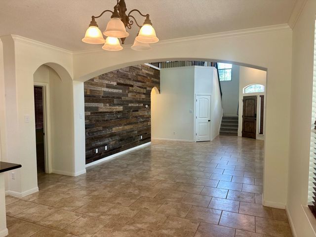 7233 Menchaca RD 17, Austin, TX 78745