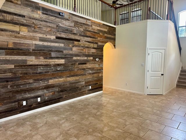 7233 Menchaca RD 17, Austin, TX 78745