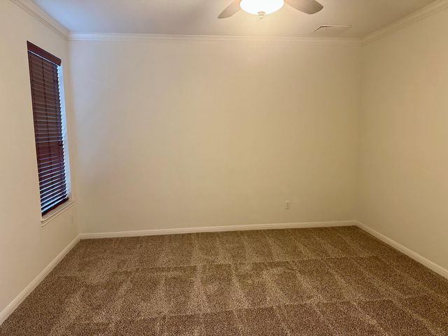 7233 Menchaca RD 17, Austin, TX 78745