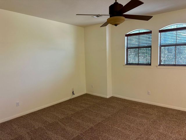 7233 Menchaca RD 17, Austin, TX 78745