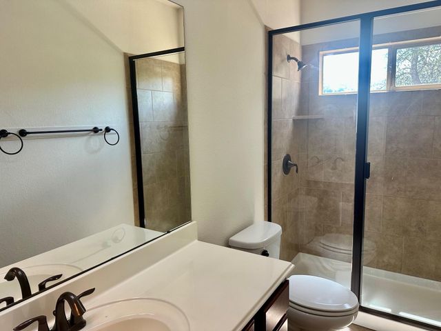 7233 Menchaca RD 17, Austin, TX 78745