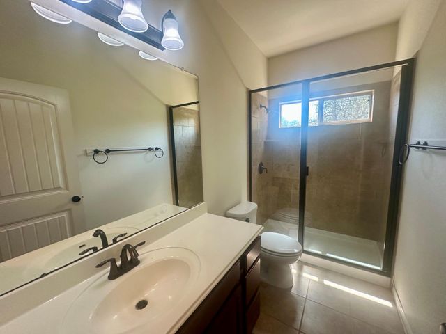 7233 Menchaca RD 17, Austin, TX 78745