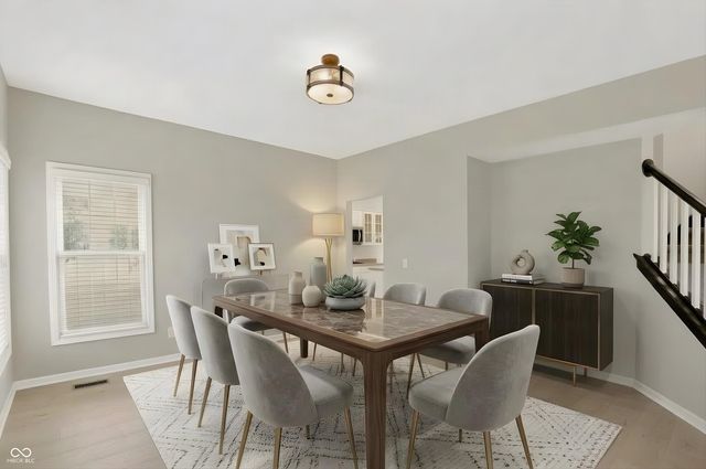 8838 Pin Oak Drive, Zionsville, IN 46077