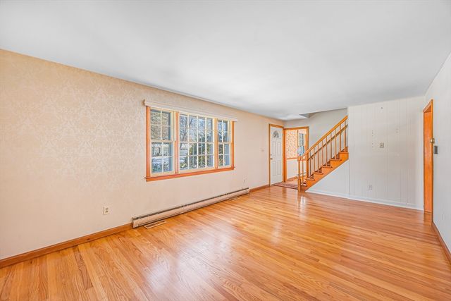12 Doane Terrace, South Hadley, MA 01075